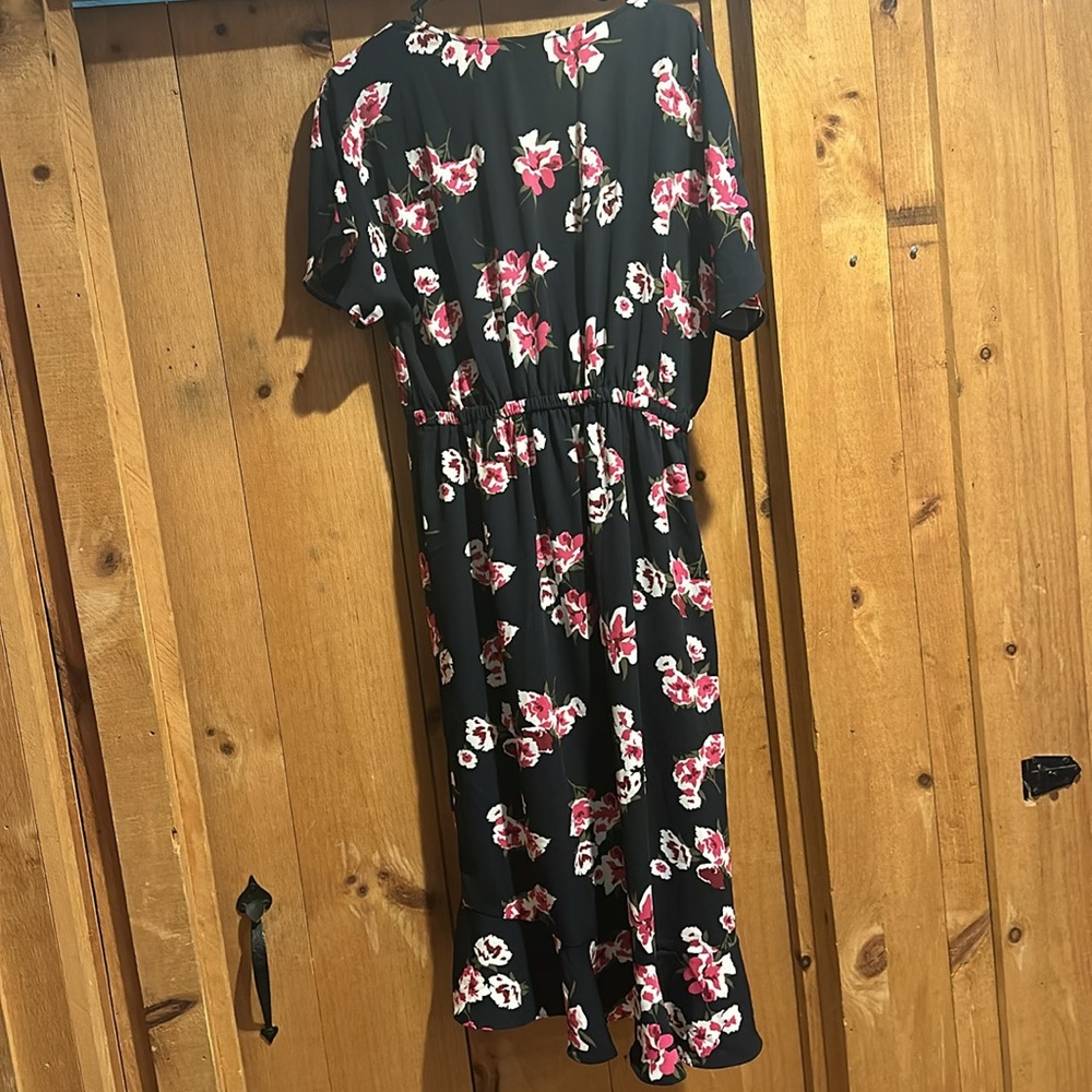 J.Crew barely used midi navy with floral dress, Size Small